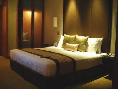 Minh Quan Hotel Bảo Lộc Exterior foto